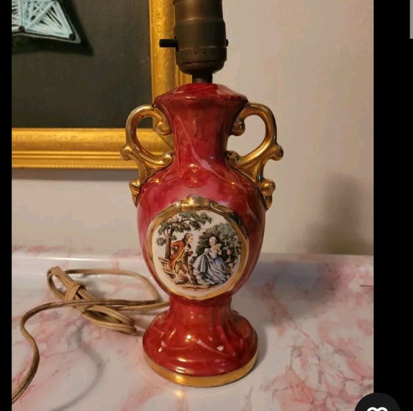 Other - Victorian table lamp